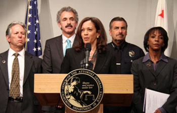 AG Harris Discusses Gun Violence with District Attorneys
